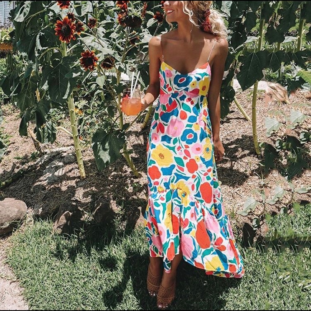 Floral printed ruffled hem midi dress